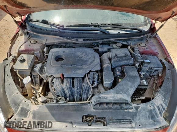 ✅ 2018 Hyundai Sonata SE • VIN: 5NPE24AF4JH671511 • Лот: 70567515. Опубликован ранее на Copart с пробегом 212 323 миль. Бесплатный доступ к архиву аукционных продаж из США и подробный отчёт об истории автомобиля на DreamBid. Изображение 11.