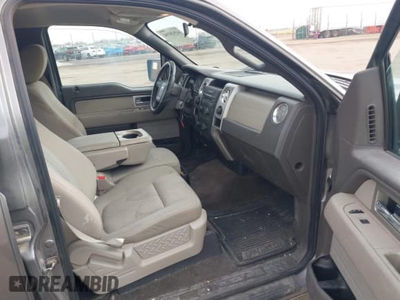 ✅ 2009 Ford F-150 XL • VIN: 1FTPW14V99KC52405 • Lot: 41510394. Listed on IAAI with 166,245 mi. Free auction sales archive from the USA and detailed vehicle history report at DreamBid. Image 5.