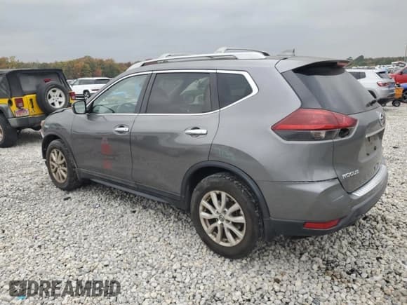 ✅ 2019 Nissan Rogue S • VIN: 5N1AT2MT0KC827523 • Lot: 91623245. Listed on Copart with 82,275 mi. Free auction sales archive from the USA and detailed vehicle history report at DreamBid. Image 2.