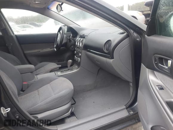 ✅ 2004 Mazda 6 s • VIN: 1YVFP82D345N73160 • Lot: 43659009. Listed on IAAI with 80,378 mi. Free auction sales archive from the USA and detailed vehicle history report at DreamBid. Image 5.