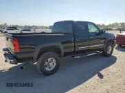 ✅ 2003 Chevrolet Silverado 2500HD LS • VIN: 1GCHC29183E114983 • Lot: 75506984. Wystawiony na Copart z przebiegiem 148 474 mil. Bezpłatny archiwum sprzedaży aukcyjnych z USA i szczegółowy raport historii pojazdu na DreamBid. Zdjęcie 3.