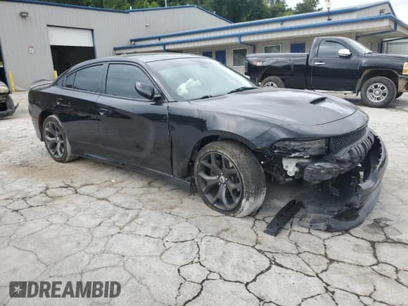 ✅ 2019 Dodge Charger GT • VIN: 2C3CDXHG3KH608612 • Лот: 69938065. Опубликован ранее на Copart с пробегом 111 927 миль. Бесплатный доступ к архиву аукционных продаж из США и подробный отчёт об истории автомобиля на DreamBid. Изображение 4.