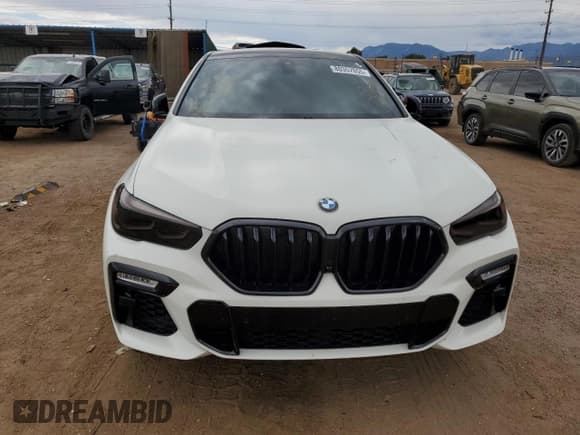 ✅ 2021 BMW X6 sDrive40i • VIN: 5UXCY4C07M9E05557 • Лот: 80357055. Опубликован ранее на Copart с пробегом 60 152 миль. Бесплатный доступ к архиву аукционных продаж из США и подробный отчёт об истории автомобиля на DreamBid. Изображение 5.