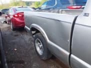 ✅ 2003 Chevrolet S-10 • VIN: 1GCCS19H438100436 • Лот: 41891848. Опубликован ранее на IAAI с пробегом 117 907 миль. Бесплатный доступ к архиву аукционных продаж из США и подробный отчёт об истории автомобиля на DreamBid. Изображение 18.