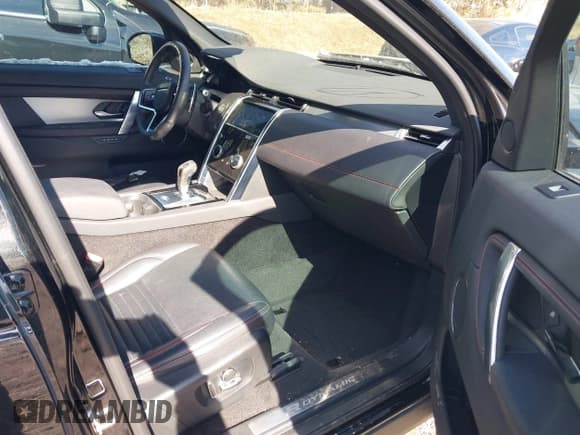 ✅ 2021 Land Rover Discovery Sport SE R-Dynamic • VIN: SALCL2FX7MH885608 • Lot: 41591198. Wystawiony na IAAI z przebiegiem 41 686 mil. Bezpłatny archiwum sprzedaży aukcyjnych z USA i szczegółowy raport historii pojazdu na DreamBid. Zdjęcie 5.