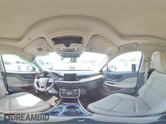 ✅ 2021 Lincoln Corsair Reserve • VIN: 5LMCJ2C92MUL03482 • Lot: 63692525. Wystawiony na Copart z przebiegiem 45 593 mil. Bezpłatny archiwum sprzedaży aukcyjnych z USA i szczegółowy raport historii pojazdu na DreamBid. Zdjęcie 16.