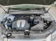 2012 Hyundai Santa Fe SE z VIN 5XYZHDAG9CG106013, wystawiony jako Copart lot #71472945 z przebiegiem 123 920 mil mil oraz Szkoda całkowita • Salvage title. Historia ofert i sprzedaży dostępna na DreamBid. Obrazek 12.