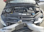 ✅ 2015 Volkswagen Golf TSI S • VIN: 3VW217AU5FM021722 • Lot: 71365315. Wystawiony na Copart z przebiegiem 107 392 mil. Bezpłatny archiwum sprzedaży aukcyjnych z USA i szczegółowy raport historii pojazdu na DreamBid. Zdjęcie 11.