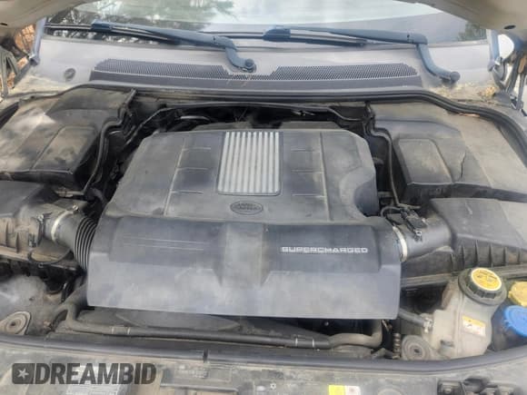 ✅ 2013 Land Rover Range Rover Sport HSE • VIN: SALSF2D4XDA781554 • Lot: 43755685. Wystawiony na IAAI z przebiegiem 147 521 mil. Bezpłatny archiwum sprzedaży aukcyjnych z USA i szczegółowy raport historii pojazdu na DreamBid. Zdjęcie 10.