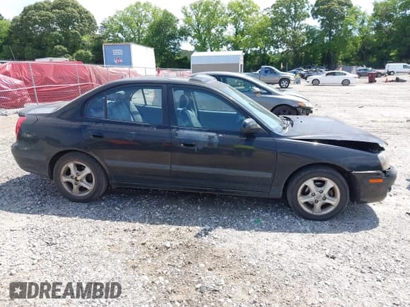 ✅ 2005 Hyundai Elantra GLS • VIN: KMHDN46D05U116895 • Lot: 42345616. Wystawiony na IAAI z przebiegiem 292 340 mil. Bezpłatny archiwum sprzedaży aukcyjnych z USA i szczegółowy raport historii pojazdu na DreamBid. Zdjęcie 13.