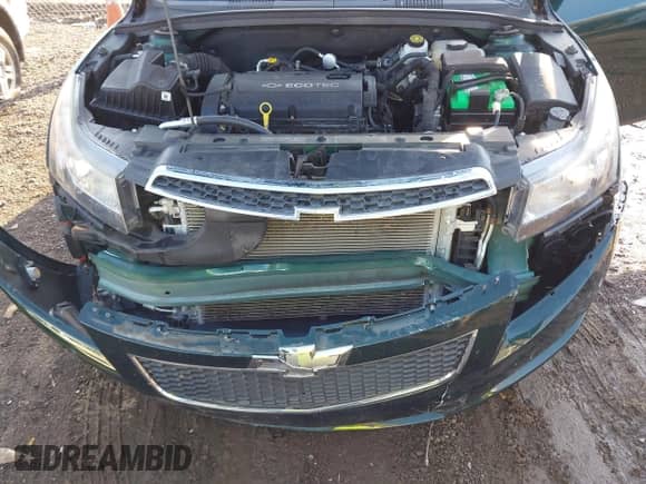 2014 Chevrolet Cruze LS с VIN 1G1PA5SH6E7107315, выставлен на аукционе IAAI как лот 43322371 с пробегом 102 033 миль миль и . История ставок и продаж доступна на DreamBid. Изображение 6.