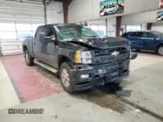 ✅ 2014 Chevrolet Silverado 2500HD LTZ • VIN: 1GC1KYE85EF106850 • Lot: 92927505. Wystawiony na Copart z przebiegiem 269 143 mil. Bezpłatny archiwum sprzedaży aukcyjnych z USA i szczegółowy raport historii pojazdu na DreamBid. Zdjęcie 13.