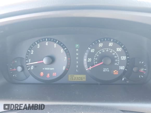 ✅ 2005 Hyundai Elantra GLS • VIN: KMHDN46D75U164782 • Lot: 41747737. Wystawiony na IAAI z przebiegiem 153 306 mil. Bezpłatny archiwum sprzedaży aukcyjnych z USA i szczegółowy raport historii pojazdu na DreamBid. Zdjęcie 7.