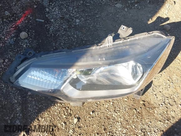 ✅ 2015 Honda Fit EX-L • VIN: 3HGGK5H80FM731390 • Лот: 43716112. Опубликован ранее на IAAI с пробегом 95 040 миль. Бесплатный доступ к архиву аукционных продаж из США и подробный отчёт об истории автомобиля на DreamBid. Изображение 12.