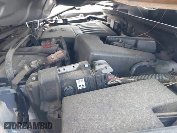 ✅ 2009 Toyota RAV4 • VIN: 2T3BK33V09W007776 • Lot: 43189120. Listed on IAAI with 151,034 mi. Free auction sales archive from the USA and detailed vehicle history report at DreamBid. Image 10.