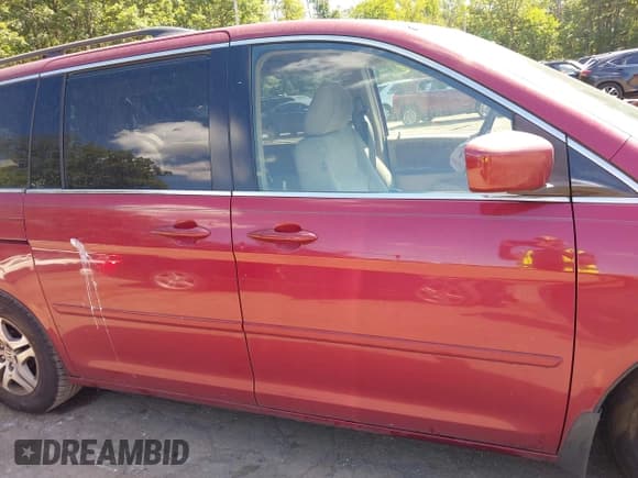 ✅ 2006 Honda Odyssey EX • VIN: 5FNRL38406B401260 • Lot: 43075833. Listed on IAAI with 365,313 mi. Free auction sales archive from the USA and detailed vehicle history report at DreamBid. Image 13.