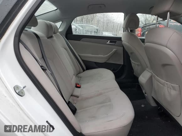 ✅ 2016 Hyundai Sonata SE • VIN: 5NPE24AF9GH283943 • Lot: 71179412. Listed on Copart with 108,097 mi. Free auction sales archive from the USA and detailed vehicle history report at DreamBid. Image 10.