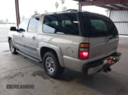 ✅ 2005 Chevrolet Suburban Z71 • VIN: 3GNFK16Z65G212590 • Lot: 43670546. Wystawiony na IAAI z przebiegiem 157 887 mil. Bezpłatny archiwum sprzedaży aukcyjnych z USA i szczegółowy raport historii pojazdu na DreamBid. Zdjęcie 3.