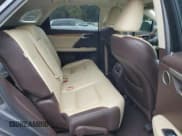 ✅ 2017 Lexus RX 350 • VIN: 2T2ZZMCA0HC070023 • Lot: 90132015. Wystawiony na Copart z przebiegiem 98 705 mil. Bezpłatny archiwum sprzedaży aukcyjnych z USA i szczegółowy raport historii pojazdu na DreamBid. Zdjęcie 11.