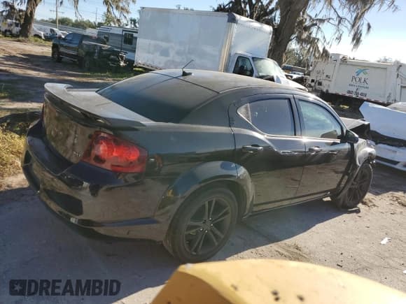 ✅ 2013 Dodge Avenger SXT • VIN: 1C3CDZCBXDN502854 • Лот: 81358524. Опубликован ранее на Copart с пробегом Не указан. Бесплатный доступ к архиву аукционных продаж из США и подробный отчёт об истории автомобиля на DreamBid. Изображение 3.