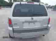 2006 Mercury Mariner Luxury with VIN 4M2YU57106KJ15112, listed as a IAAI auction lot 42815311 with 44,859 mi miles and . Bid and sale history available at DreamBid. Image 6.