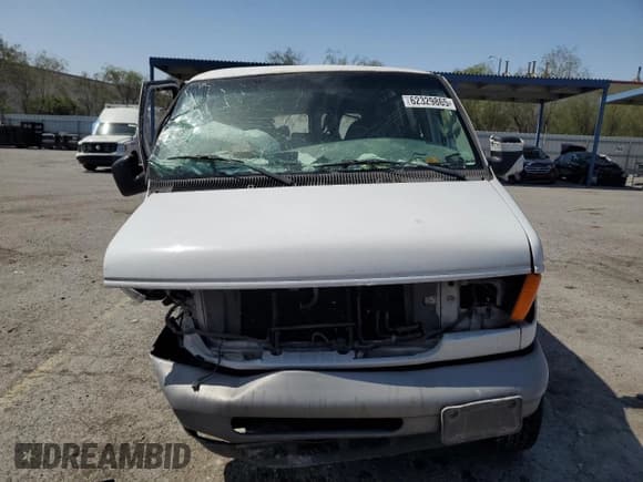✅ 2007 Ford Econoline Cargo Commercial • VIN: 1FTNE14W77DB04676 • Lot: 62329865. Wystawiony na Copart z przebiegiem Nie podano. Bezpłatny archiwum sprzedaży aukcyjnych z USA i szczegółowy raport historii pojazdu na DreamBid. Zdjęcie 5.