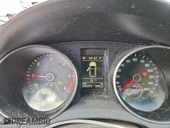 ✅ 2012 Volkswagen Jetta TDI • VIN: 3VWPL7AJ5CM665545 • Lot: 95397735. Listed on Copart with 235,377 mi. Free auction sales archive from the USA and detailed vehicle history report at DreamBid. Image 9.