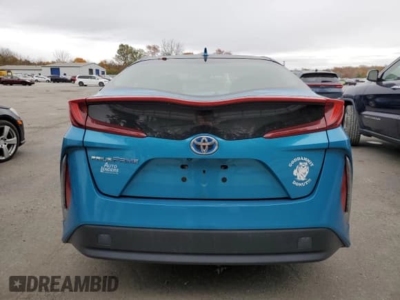 ✅ 2017 Toyota Prius Plus • VIN: JTDKARFP7H3053061 • Lot: 87458635. Listed on Copart with 94,415 mi. Free auction sales archive from the USA and detailed vehicle history report at DreamBid. Image 6.