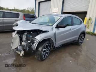 ✅ 2019 Honda HR-V Sport • VIN: 3CZRU6H10KG707622 • Lot: 44116993. Wystawiony na Copart z przebiegiem 32 066 mil. Bezpłatny archiwum sprzedaży aukcyjnych z USA i szczegółowy raport historii pojazdu na DreamBid. Zdjęcie 1.