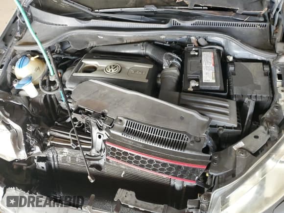 ✅ 2012 Volkswagen Golf GTI PZEV • VIN: WVWHD7AJXCW209819 • Lot: 80950685. Wystawiony na Copart z przebiegiem 188 596 mil. Bezpłatny archiwum sprzedaży aukcyjnych z USA i szczegółowy raport historii pojazdu na DreamBid. Zdjęcie 11.