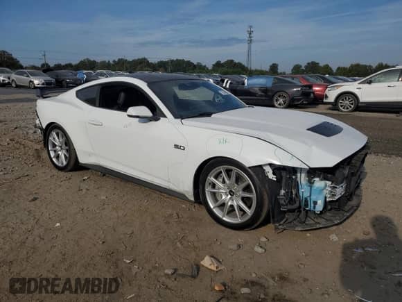 ✅ 2024 Ford Mustang GT • VIN: 1FA6P8CF1R5428380 • Lot: 71914685. Listed on Copart with 4,319 mi. Free auction sales archive from the USA and detailed vehicle history report at DreamBid. Image 4.