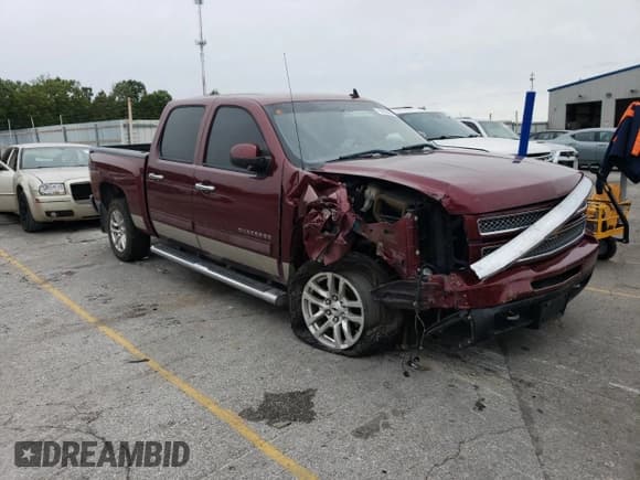 ✅ 2013 Chevrolet Silverado 1500 LT • VIN: 3GCPKSE71DG166278 • Lot: 73172734. Listed on Copart with 111,046 mi. Free auction sales archive from the USA and detailed vehicle history report at DreamBid. Image 4.