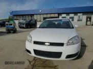 ✅ 2014 Chevrolet Impala Police Police • VIN: 2G1WD5E33E1186829 • Lot: 81985255. Wystawiony na Copart z przebiegiem 100 843 mil. Bezpłatny archiwum sprzedaży aukcyjnych z USA i szczegółowy raport historii pojazdu na DreamBid. Zdjęcie 13.