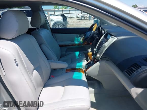 ✅ 2007 Lexus RX 350 • VIN: 2T2HK31U97C038452 • Lot: 42200344. Wystawiony na IAAI z przebiegiem 212 677 mil. Bezpłatny archiwum sprzedaży aukcyjnych z USA i szczegółowy raport historii pojazdu na DreamBid. Zdjęcie 5.