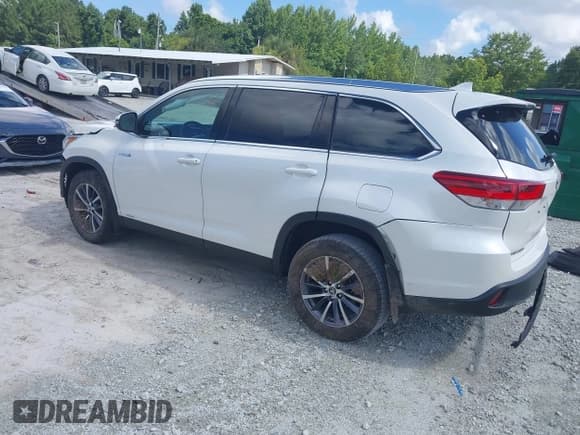 ✅ 2019 Toyota Highlander Hybrid XLE • VIN: 5TDJGRFH2KS074506 • Лот: 42684289. Опубликован ранее на IAAI с пробегом 32 785 миль. Бесплатный доступ к архиву аукционных продаж из США и подробный отчёт об истории автомобиля на DreamBid. Изображение 3.