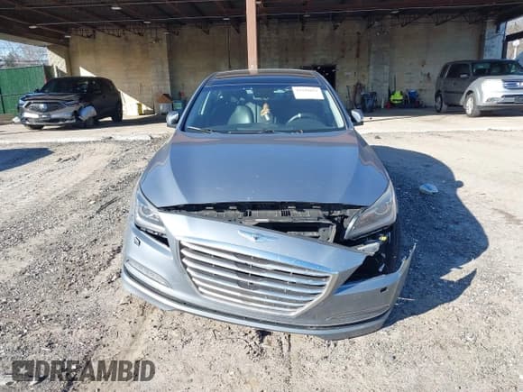 ✅ 2016 Hyundai Genesis 3.8L • VIN: KMHGN4JE3GU137577 • Lot: 41599851. Wystawiony na IAAI z przebiegiem 158 011 mil. Bezpłatny archiwum sprzedaży aukcyjnych z USA i szczegółowy raport historii pojazdu na DreamBid. Zdjęcie 12.