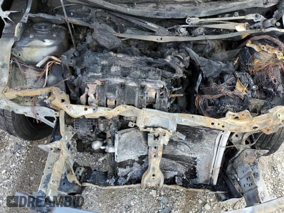 ✅ 2017 Nissan Sentra S • VIN: 3N1AB7AP5HY329171 • Lot: 82475525. Wystawiony na Copart z przebiegiem Nie podano. Bezpłatny archiwum sprzedaży aukcyjnych z USA i szczegółowy raport historii pojazdu na DreamBid. Zdjęcie 11.