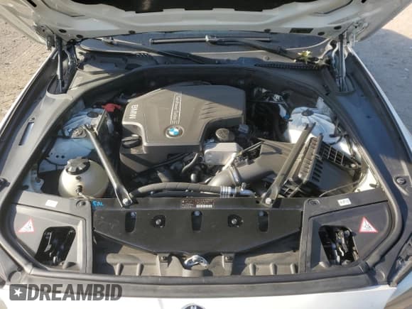 ✅ 2013 BMW 5 Series 528i xDrive • VIN: WBAXH5C50DDW12514 • Лот: 81982205. Опубликован ранее на Copart с пробегом 66 411 миль. Бесплатный доступ к архиву аукционных продаж из США и подробный отчёт об истории автомобиля на DreamBid. Изображение 11.