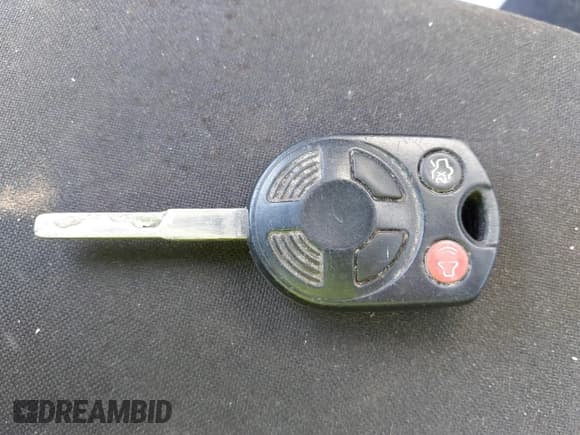 ✅ 2015 Ford Focus SE • VIN: 1FADP3F2XFL228561 • Lot: 42796493. Listed on IAAI with 181,608 mi. Free auction sales archive from the USA and detailed vehicle history report at DreamBid. Image 11.