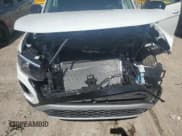 ✅ 2025 Volkswagen Atlas 2.0T Peak Edition • VIN: 1V2CR2CA4SC554659 • Lot: 61665045. Wystawiony na Copart z przebiegiem 1 888 mil. Bezpłatny archiwum sprzedaży aukcyjnych z USA i szczegółowy raport historii pojazdu na DreamBid. Zdjęcie 12.