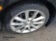 ✅ 2015 Lincoln MKZ • VIN: 3LN6L2G97FR605865 • Lot: 42368841. Wystawiony na IAAI z przebiegiem 79 156 mil. Bezpłatny archiwum sprzedaży aukcyjnych z USA i szczegółowy raport historii pojazdu na DreamBid. Zdjęcie 12.