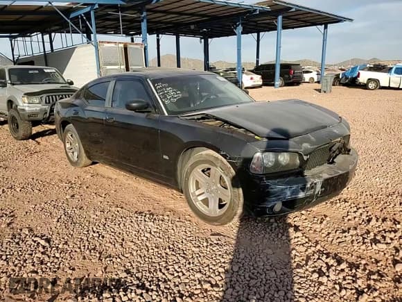 ✅ 2007 Dodge Charger • VIN: 2B3KA43G27H647206 • Лот: 92820825. Опубликован ранее на Copart с пробегом 124 424 миль. Бесплатный доступ к архиву аукционных продаж из США и подробный отчёт об истории автомобиля на DreamBid. Изображение 13.