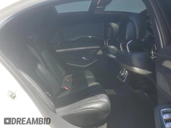 ✅ 2014 Mercedes-Benz S 63 AMG • VIN: WDDUG7JB7EA046616 • Лот: 62187815. Опубликован ранее на Copart с пробегом 95 667 миль. Бесплатный доступ к архиву аукционных продаж из США и подробный отчёт об истории автомобиля на DreamBid. Изображение 10.