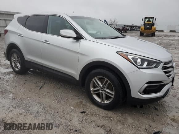 ✅ 2017 Hyundai Santa Fe 2.4L • VIN: 5XYZTDLB1HG443265 • Лот: 50356154. Опубликован ранее на Copart с пробегом 129 987 миль. Бесплатный доступ к архиву аукционных продаж из США и подробный отчёт об истории автомобиля на DreamBid. Изображение 4.