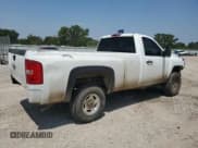 ✅ 2007 Chevrolet Silverado 2500HD Work Truck • VIN: 1GCHC24K87E511647 • Лот: 65199195. Опубликован ранее на Copart с пробегом 389 645 миль. Бесплатный доступ к архиву аукционных продаж из США и подробный отчёт об истории автомобиля на DreamBid. Изображение 3.