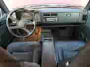 1994 Chevrolet Blazer z VIN 1GNDT13W4R0153113, wystawiony jako Copart lot #89480155 z przebiegiem 198 209 mil mil oraz Czysty tytuł • Clean title. Historia ofert i sprzedaży dostępna na DreamBid. Obrazek 8.