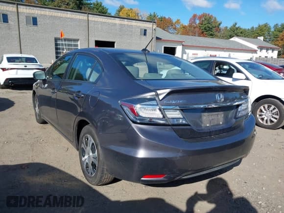 ✅ 2015 Honda Civic • VIN: 19XFB4F31FE001316 • Лот: 43508892. Опубликован ранее на IAAI с пробегом 231 130 миль. Бесплатный доступ к архиву аукционных продаж из США и подробный отчёт об истории автомобиля на DreamBid. Изображение 3.