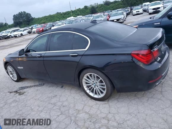 ✅ 2013 BMW 7 Series 750i xDrive • VIN: WBAYB6C55DC998073 • Lot: 67552004. Listed on Copart with Not provided. Free auction sales archive from the USA and detailed vehicle history report at DreamBid. Image 2.