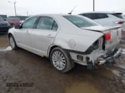 ✅ 2010 Mercury Milan Hybrid • VIN: 3MEDM0L37AR654943 • Lot: 41694250. Listed on IAAI with 195,066 mi. Free auction sales archive from the USA and detailed vehicle history report at DreamBid. Image 3.