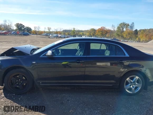 ✅ 2008 Chevrolet Malibu 1LT • VIN: 1G1ZH57B284238532 • Lot: 43545694. Listed on IAAI with 104,370 mi. Free auction sales archive from the USA and detailed vehicle history report at DreamBid. Image 14.